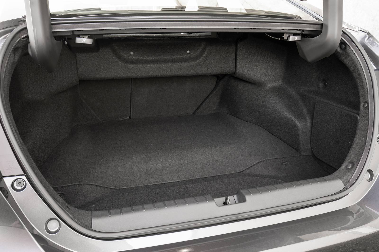 2020 Honda Clarity interior CARGO