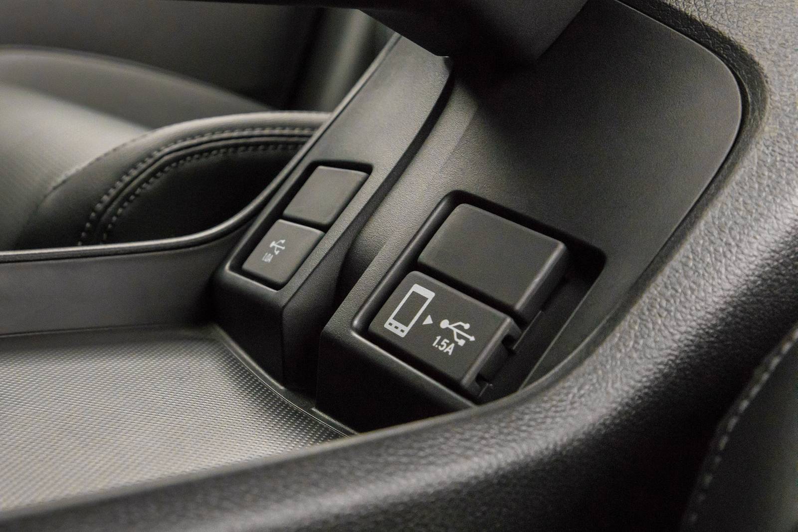 2020 Honda Clarity interior DETAIL