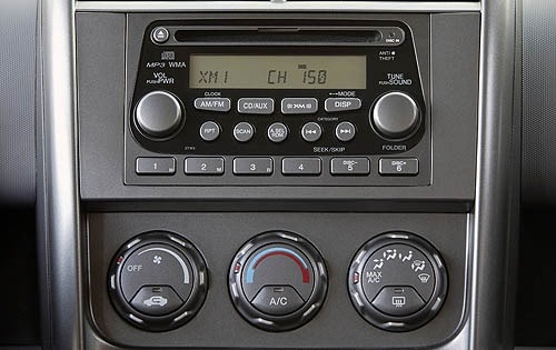 2006 Honda Element interior CC