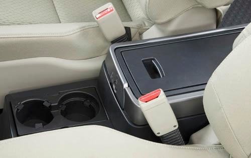 2009 Honda Element front safety DETAIL