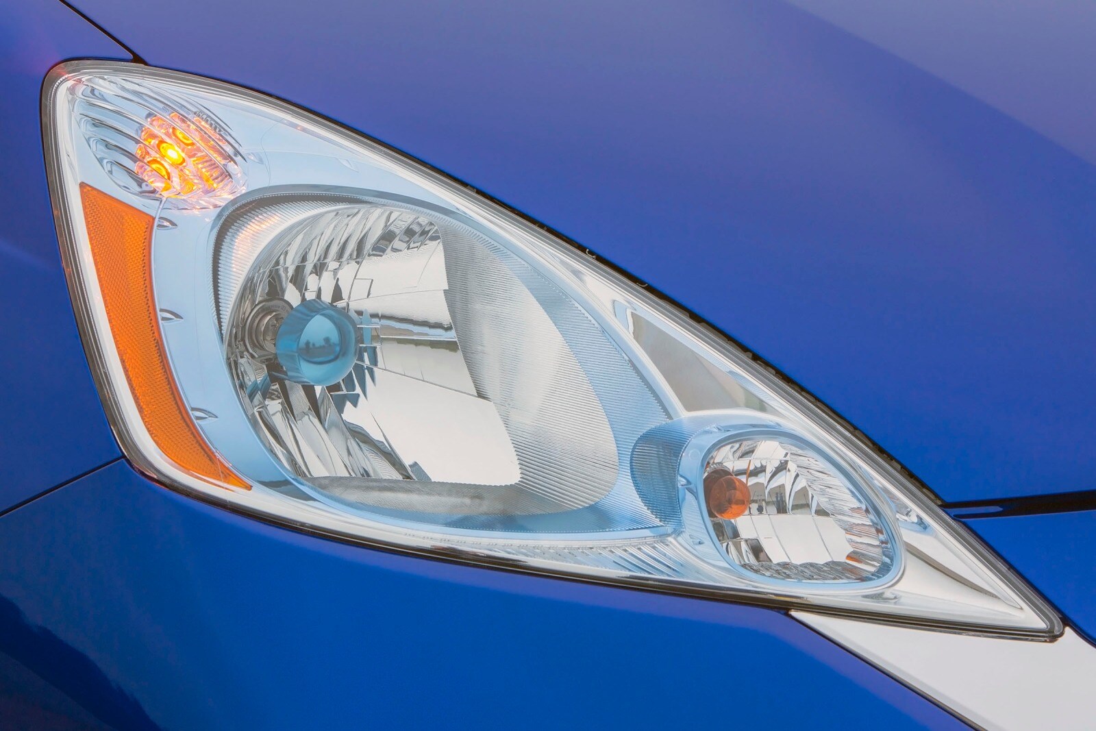 2013 Honda Fit exterior EDETAIL