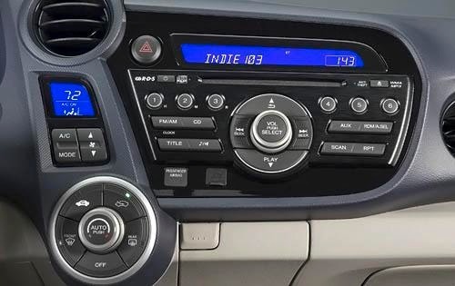 2011 Honda Insight interior CC