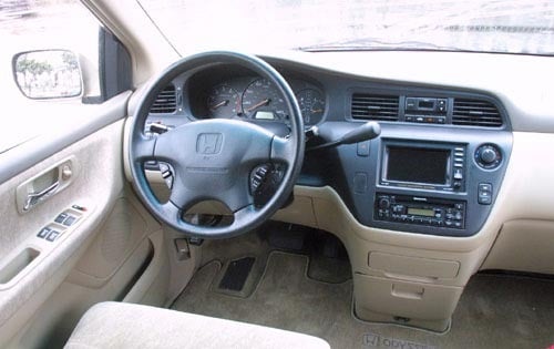 2000 Honda Odyssey interior I