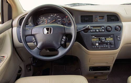 2003 Honda Odyssey interior D