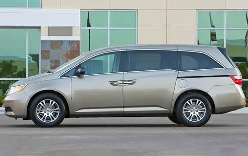 2011 Honda Odyssey exterior FQ