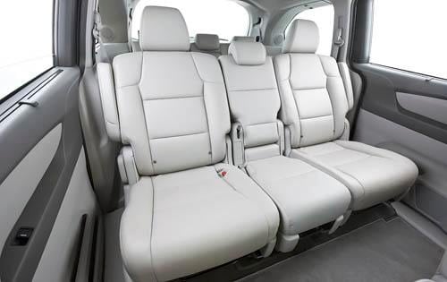 2011 Honda Odyssey interior RI