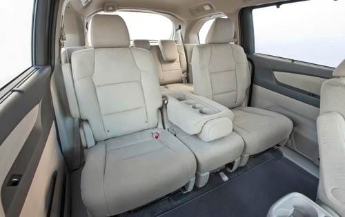 2012 Honda Odyssey interior RI
