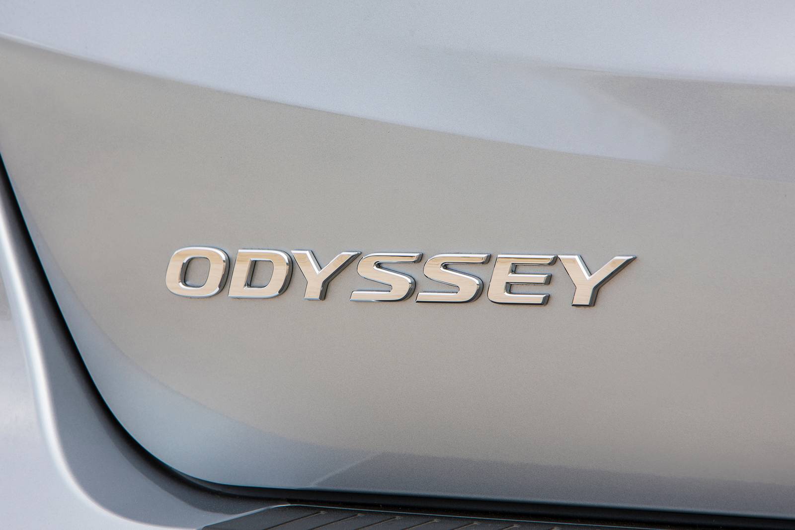2018 Honda Odyssey — OEM photo 4