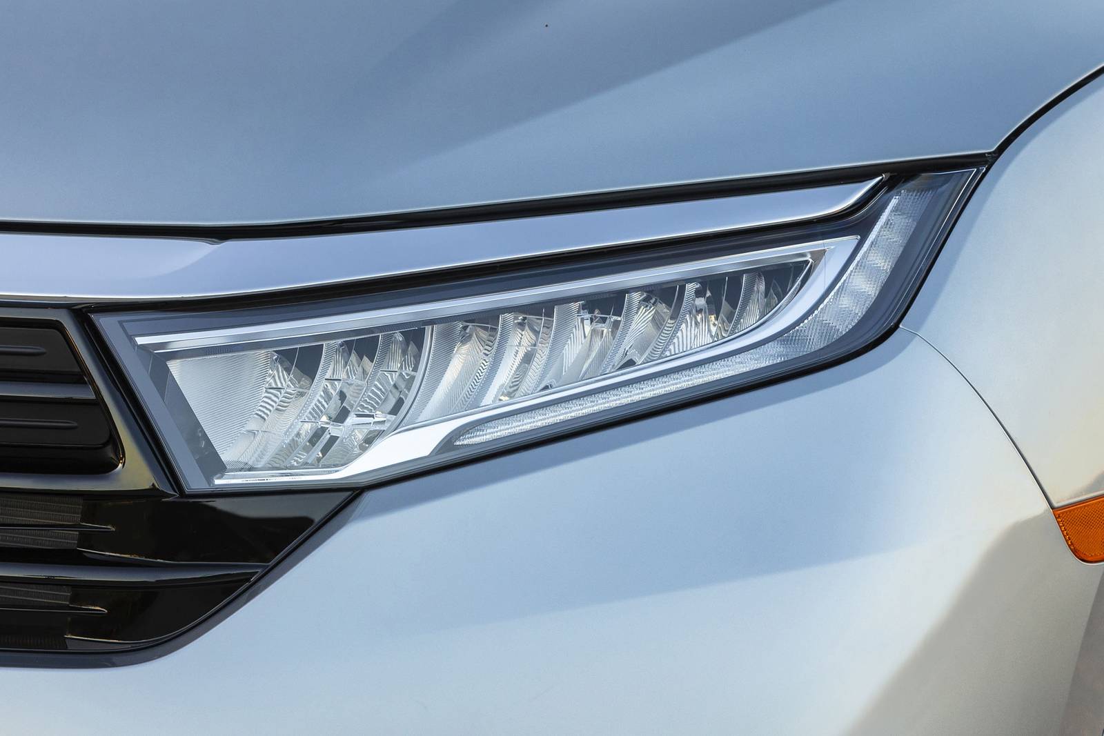 2021 Honda Odyssey front safety EDETAIL
