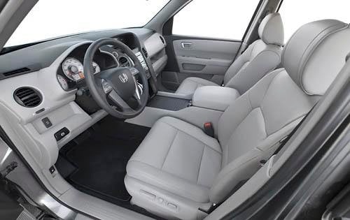 2011 Honda Pilot interior I