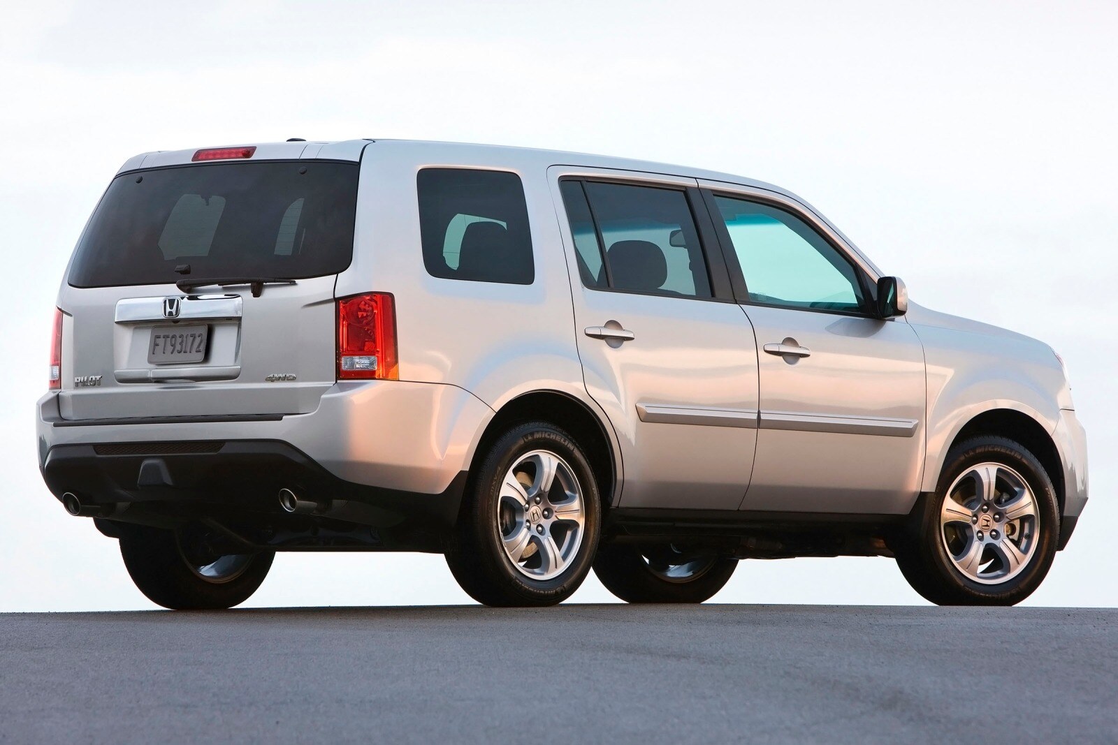 2012 Honda Pilot exterior FQ