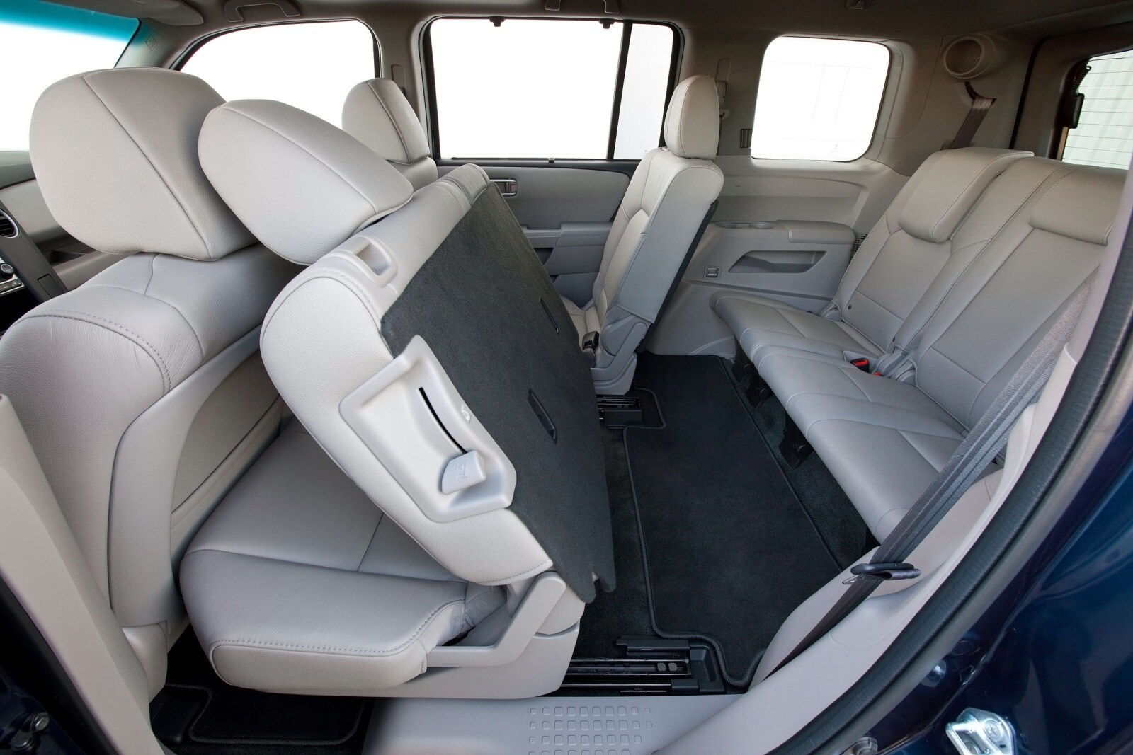 2013 Honda Pilot interior I