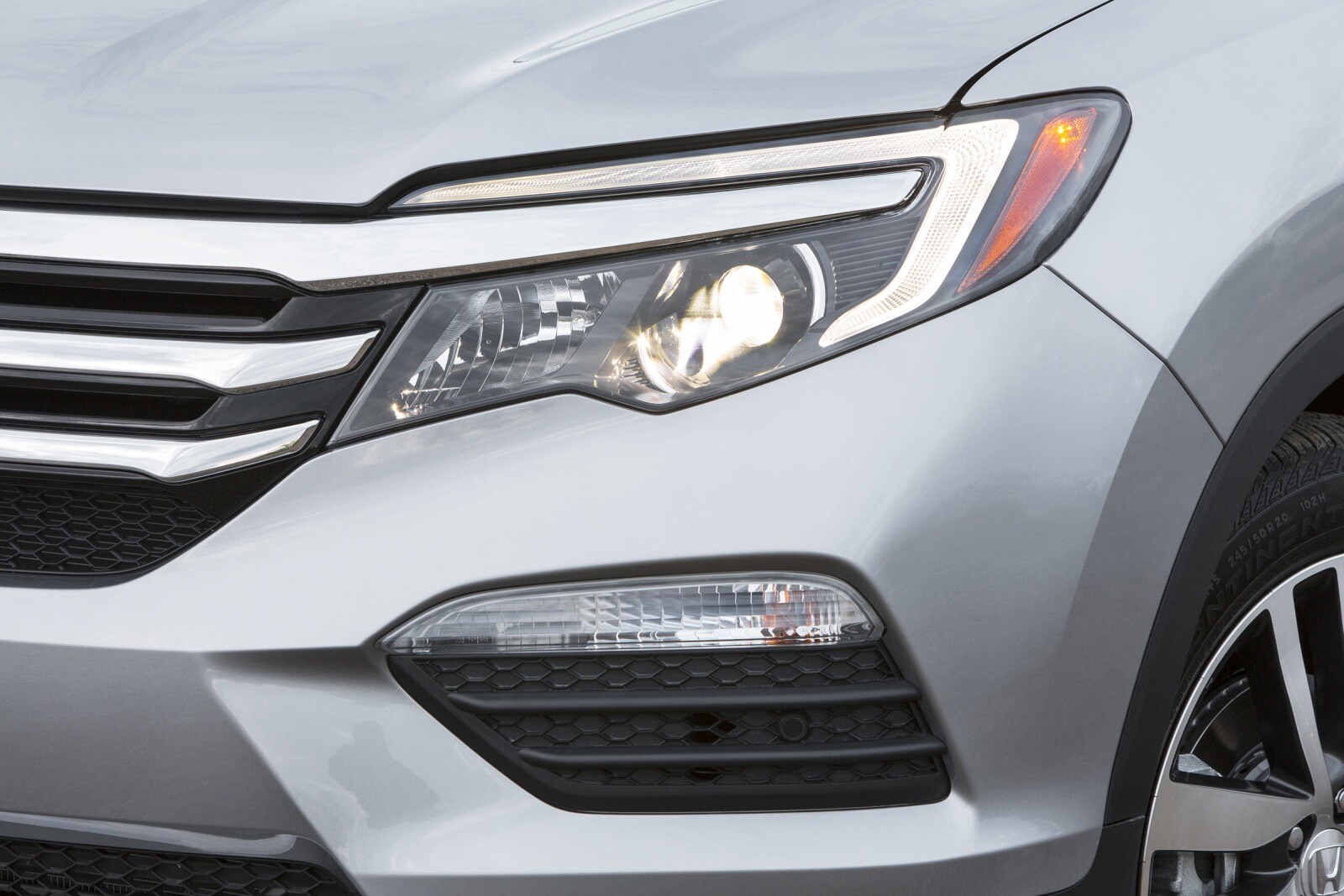 2016 Honda Pilot exterior EDETAIL