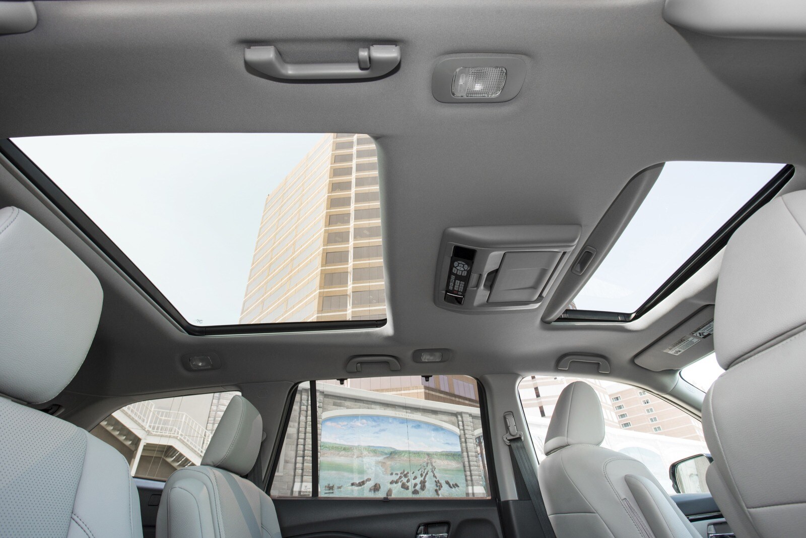 2016 Honda Pilot front safety DETAIL