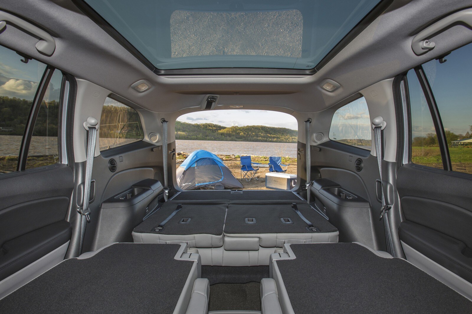 2017 Honda Pilot interior CARGO