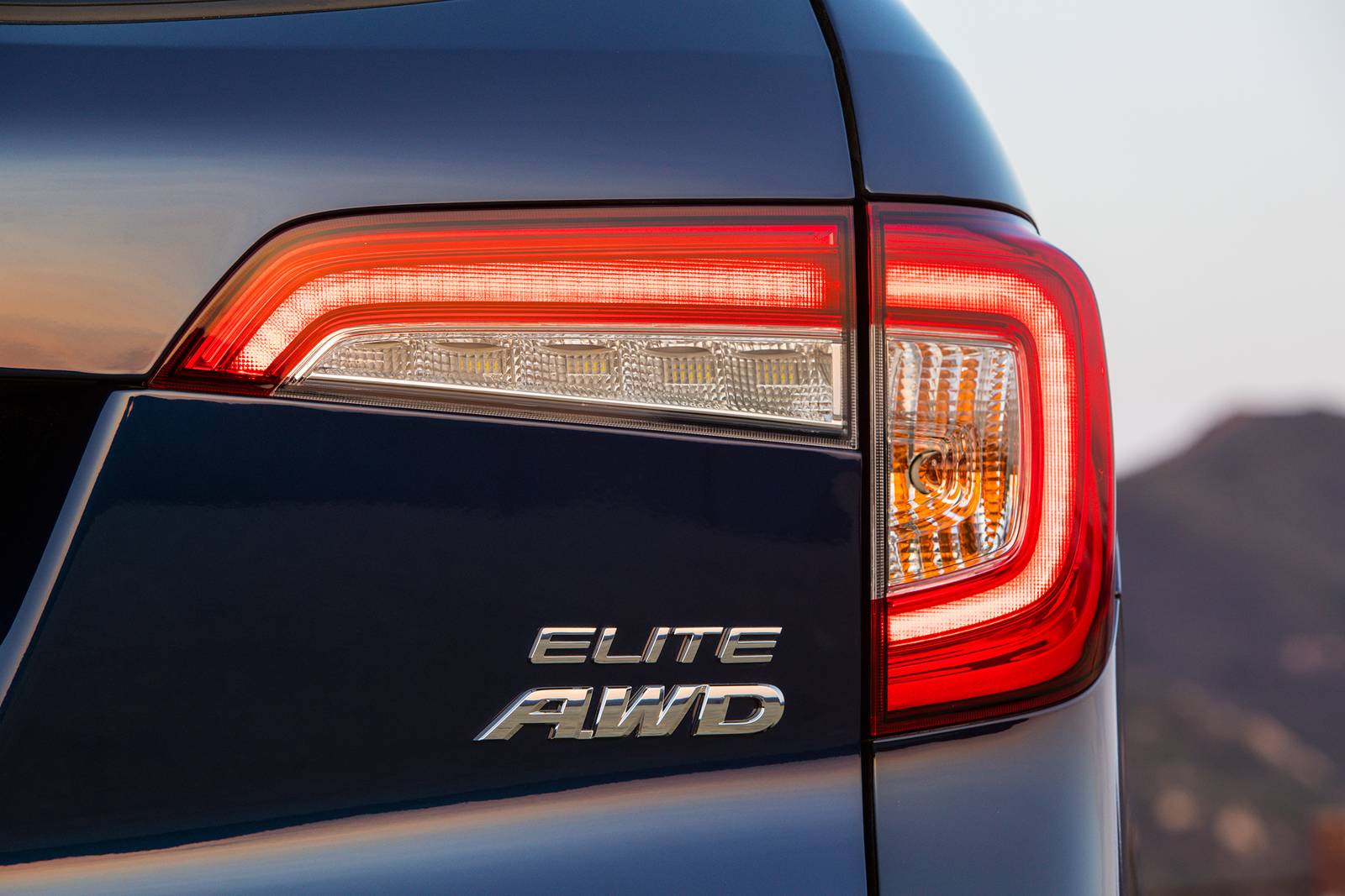 2020 Honda Pilot exterior RBDG