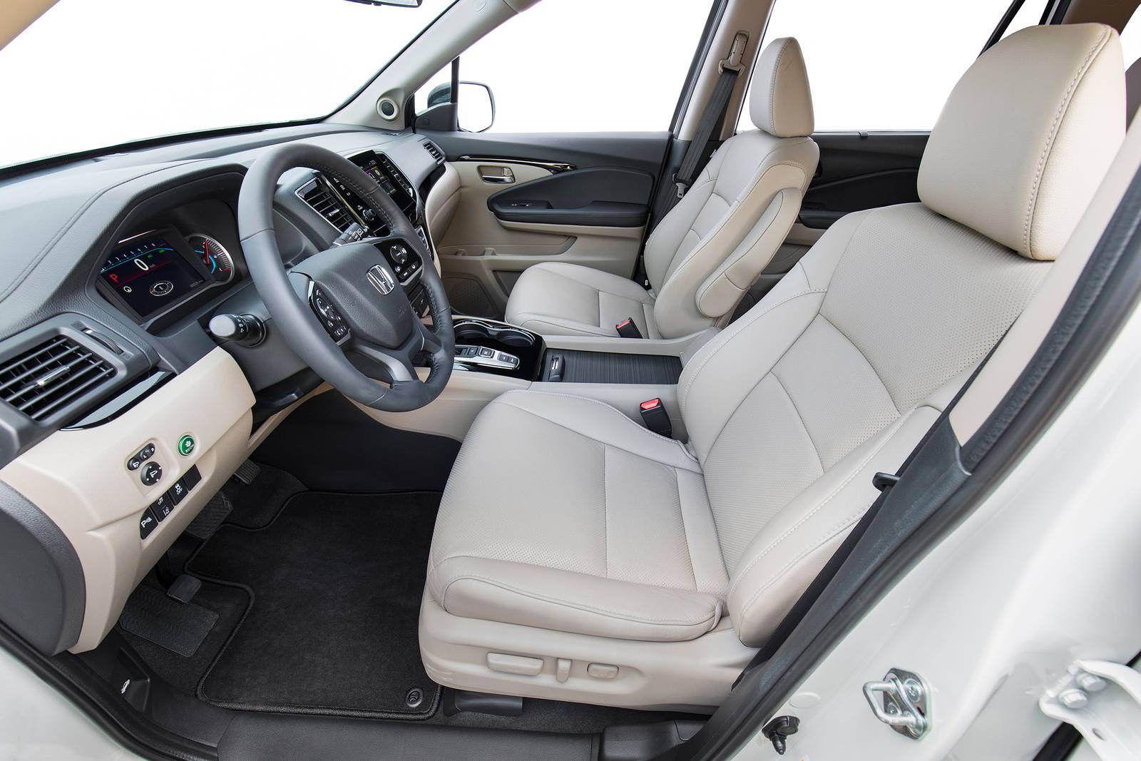 2021 Honda Pilot interior I