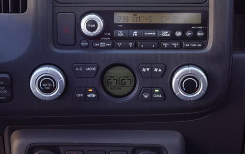 2006 Honda Ridgeline interior CC