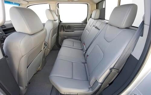2011 Honda Ridgeline interior RI