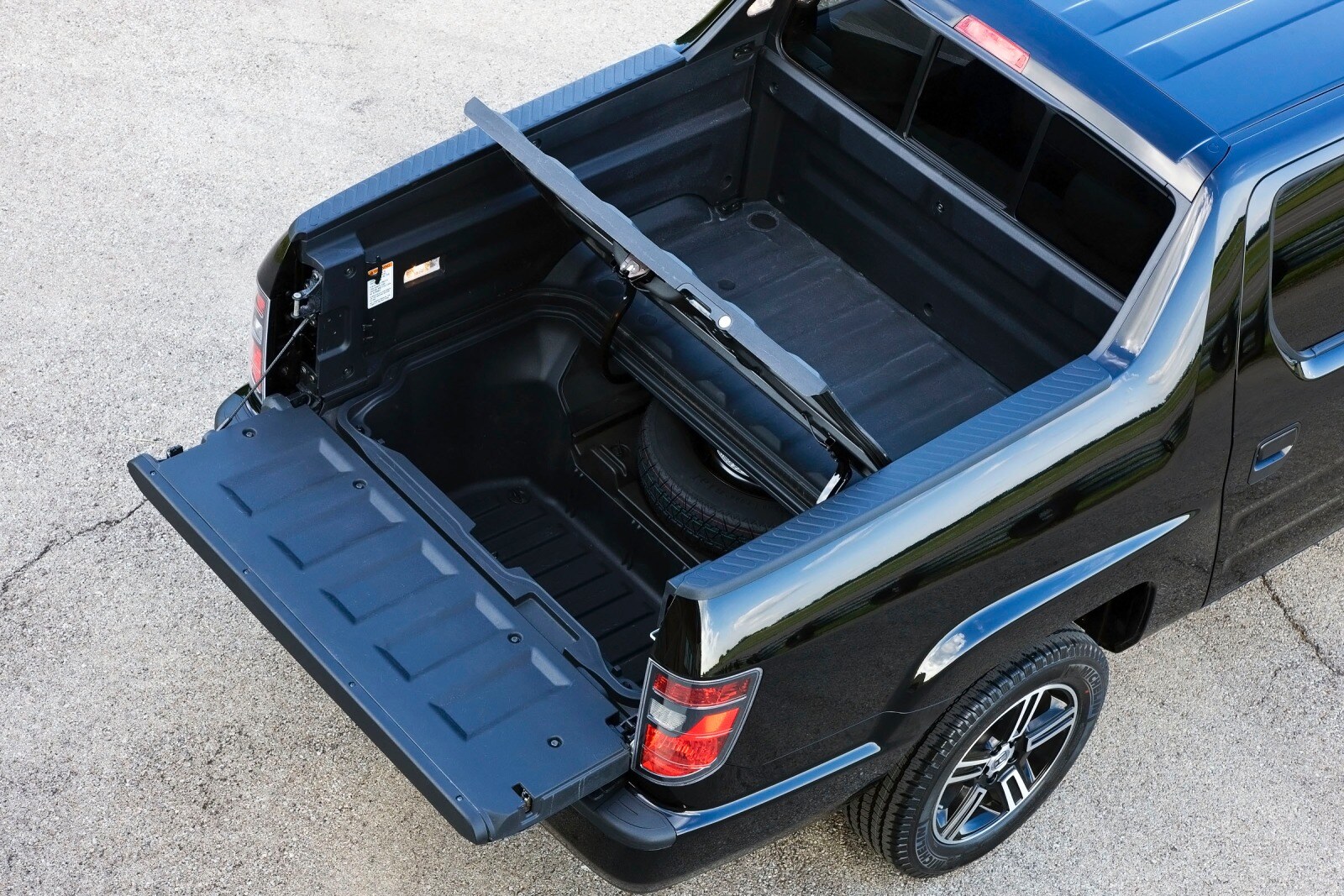 2012 Honda Ridgeline interior CARGO