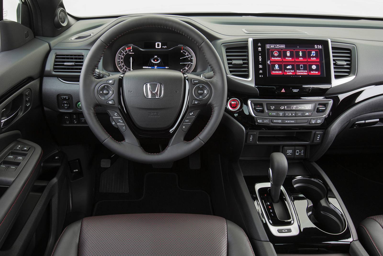 2018 Honda Ridgeline interior SWD