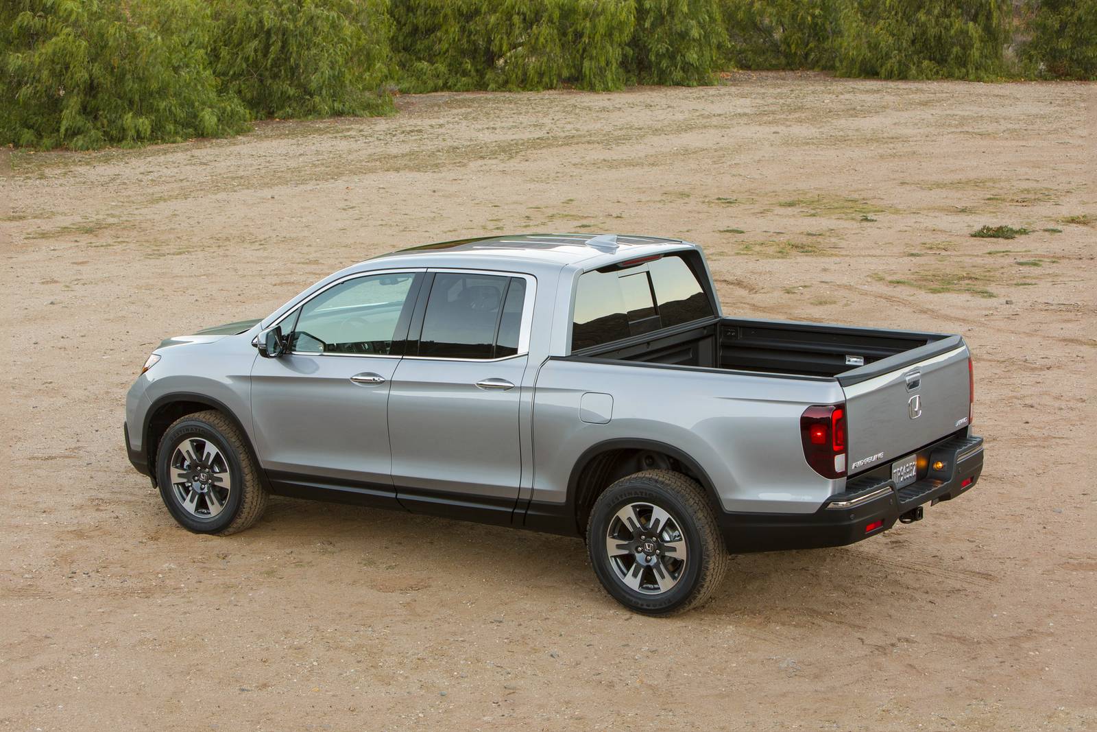 2018 Honda Ridgeline exterior F