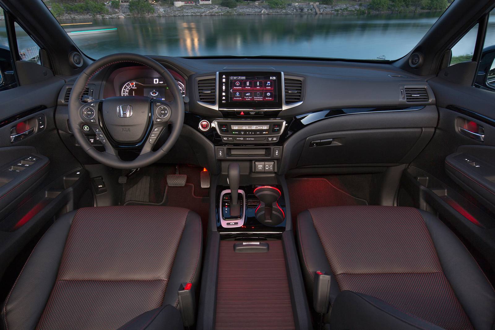 2019 Honda Ridgeline interior D
