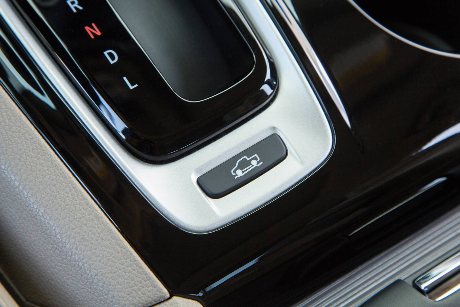 2019 Honda Ridgeline interior DETAIL