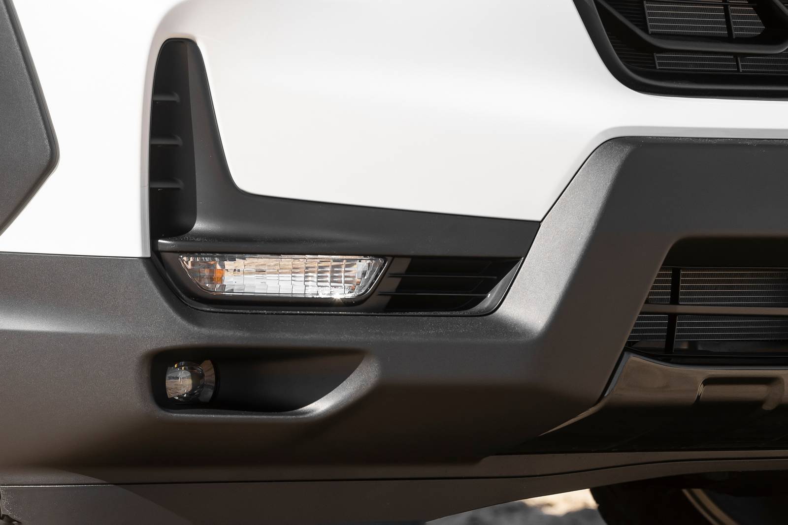 2021 Honda Ridgeline exterior FOG