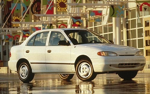 1997 Hyundai Accent 4 Dr GL Sedan