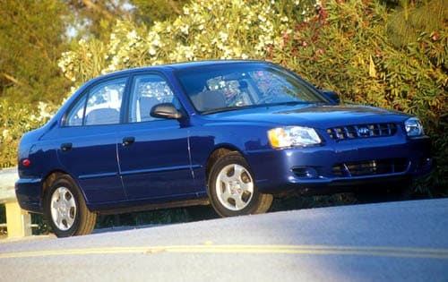 2000 Hyundai Accent exterior FQ