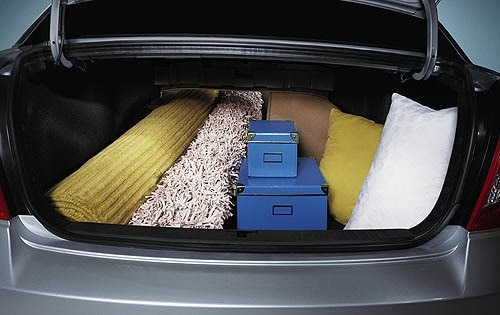 2007 Hyundai Accent interior CARGO