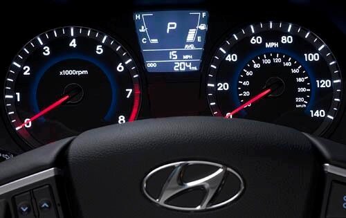 2012 Hyundai Accent interior G