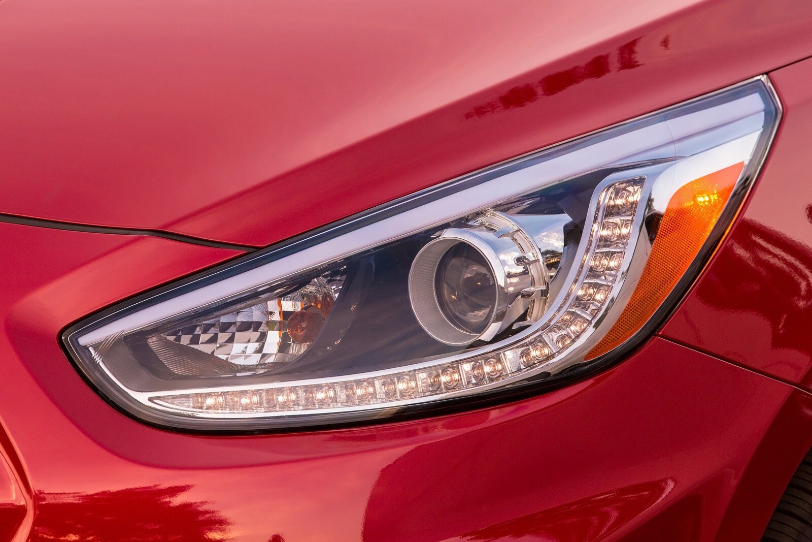 2016 Hyundai Accent exterior EDETAIL