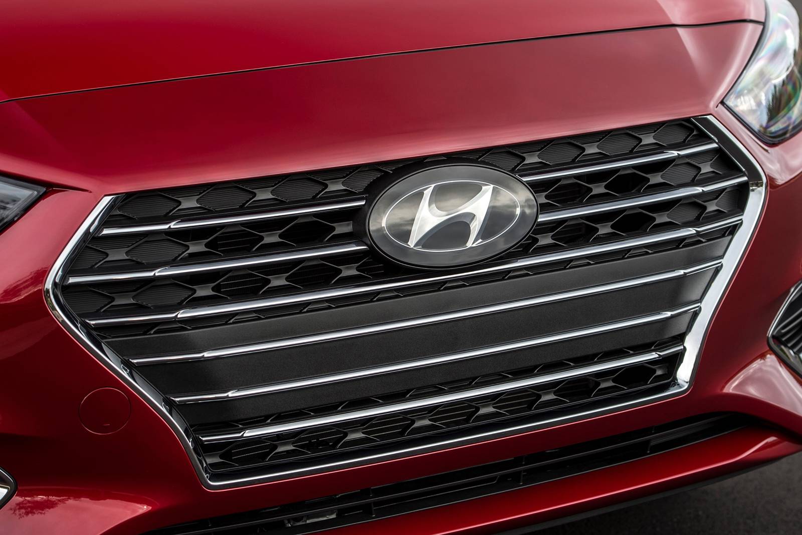 2018 Hyundai Accent exterior FBDG