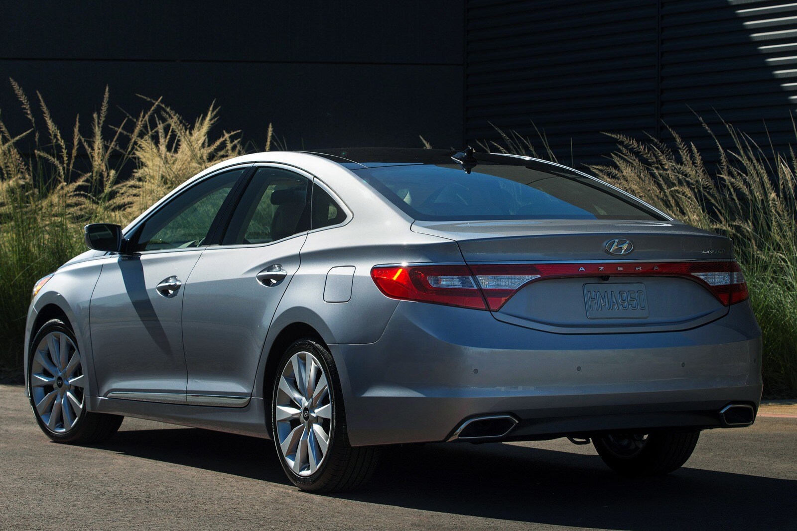 2016 Hyundai Azera exterior F
