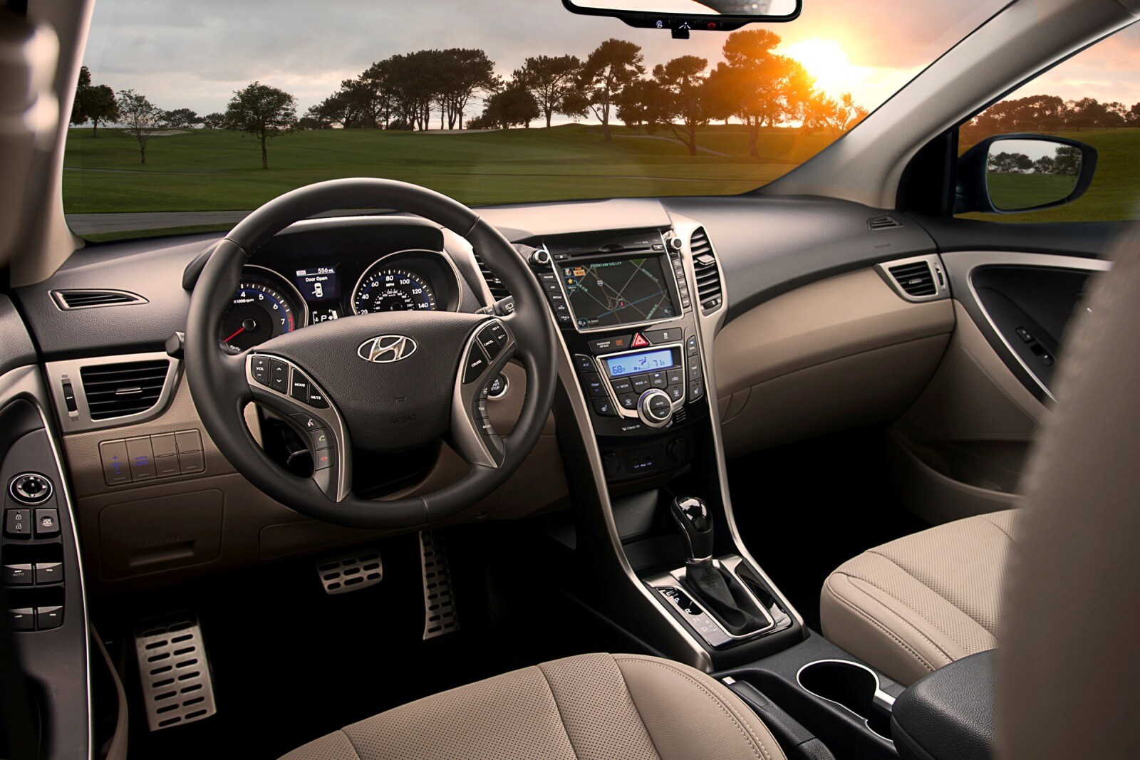 2013 Hyundai Elantra front safety D