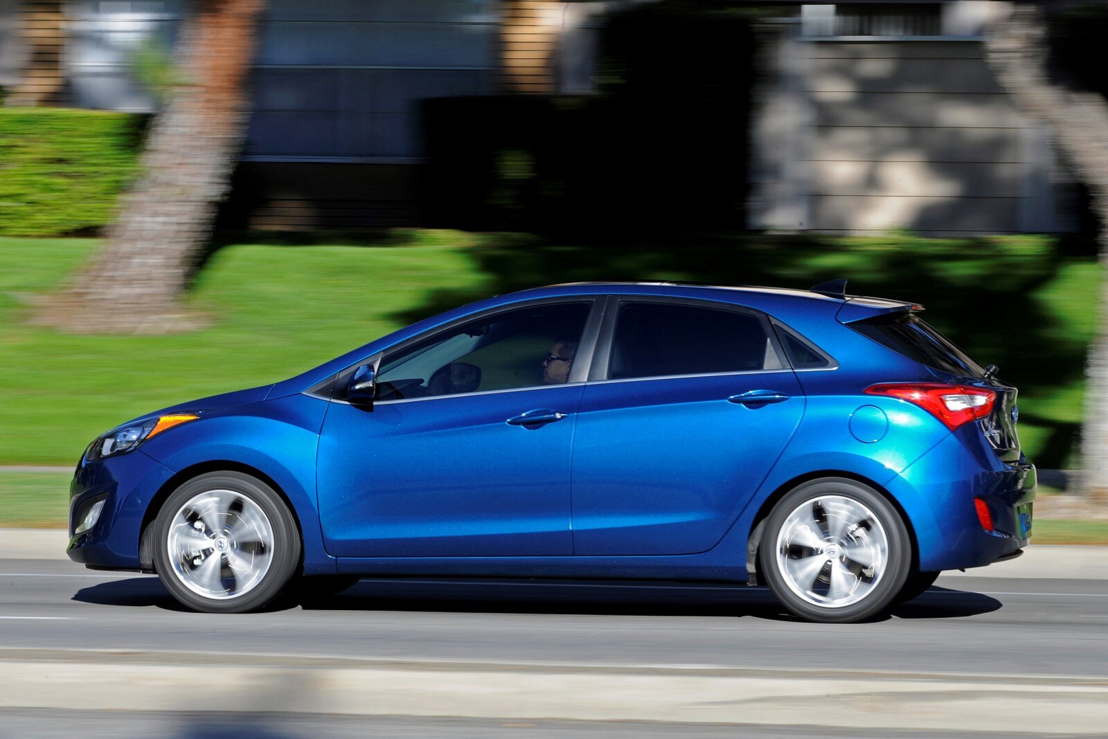 2015 Hyundai Elantra exterior S