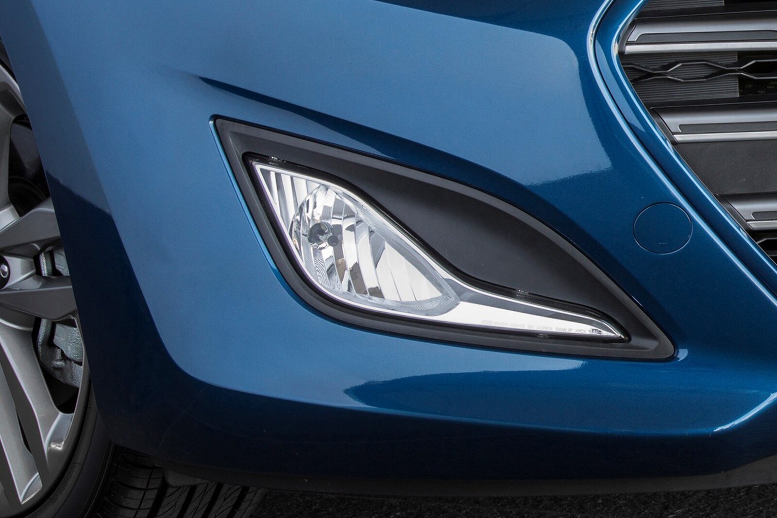 2017 Hyundai Elantra exterior FOG