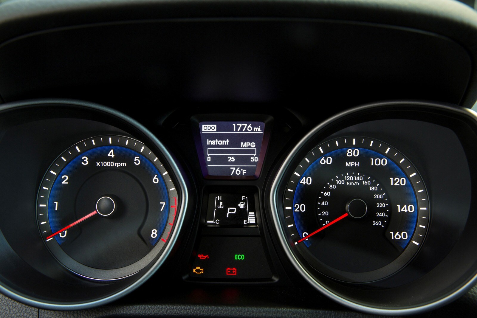 2017 Hyundai Elantra interior G