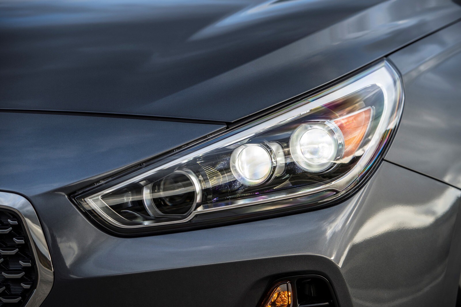 2018 Hyundai Elantra exterior EDETAIL