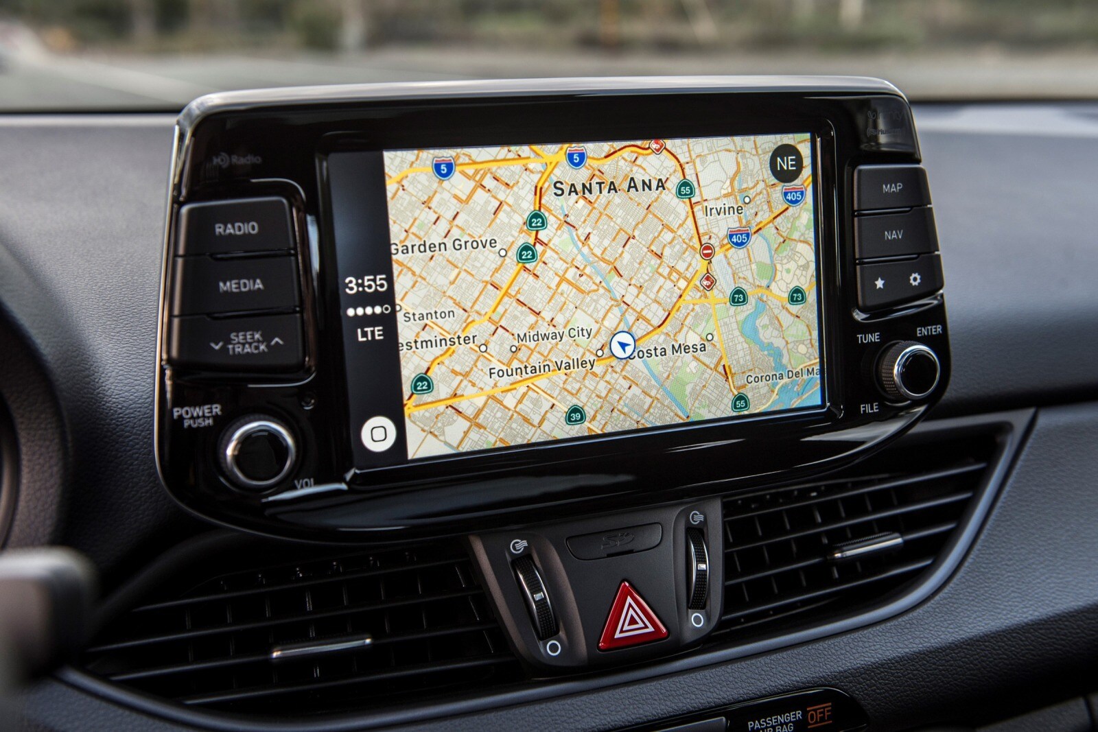 2018 Hyundai Elantra interior NAVSYS
