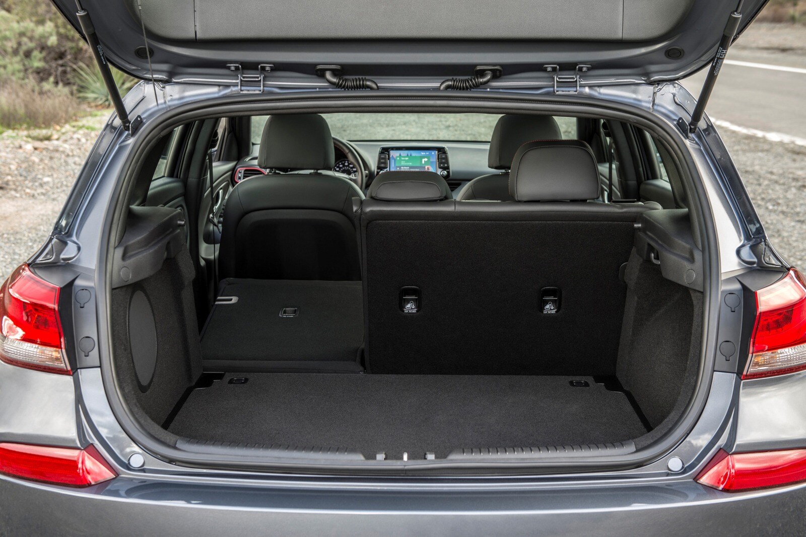 2018 Hyundai Elantra interior RSD