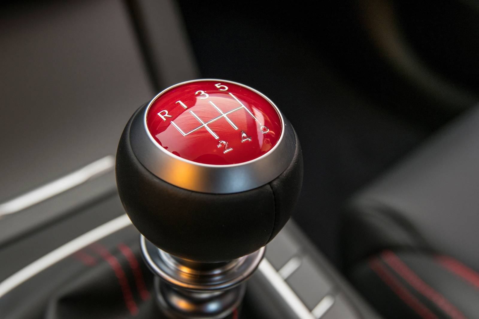 2019 Hyundai Elantra interior SHF