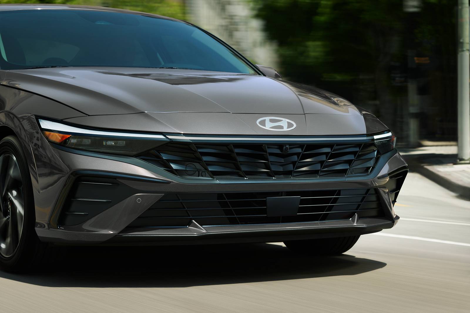 2024 Hyundai Elantra exterior EDETAIL
