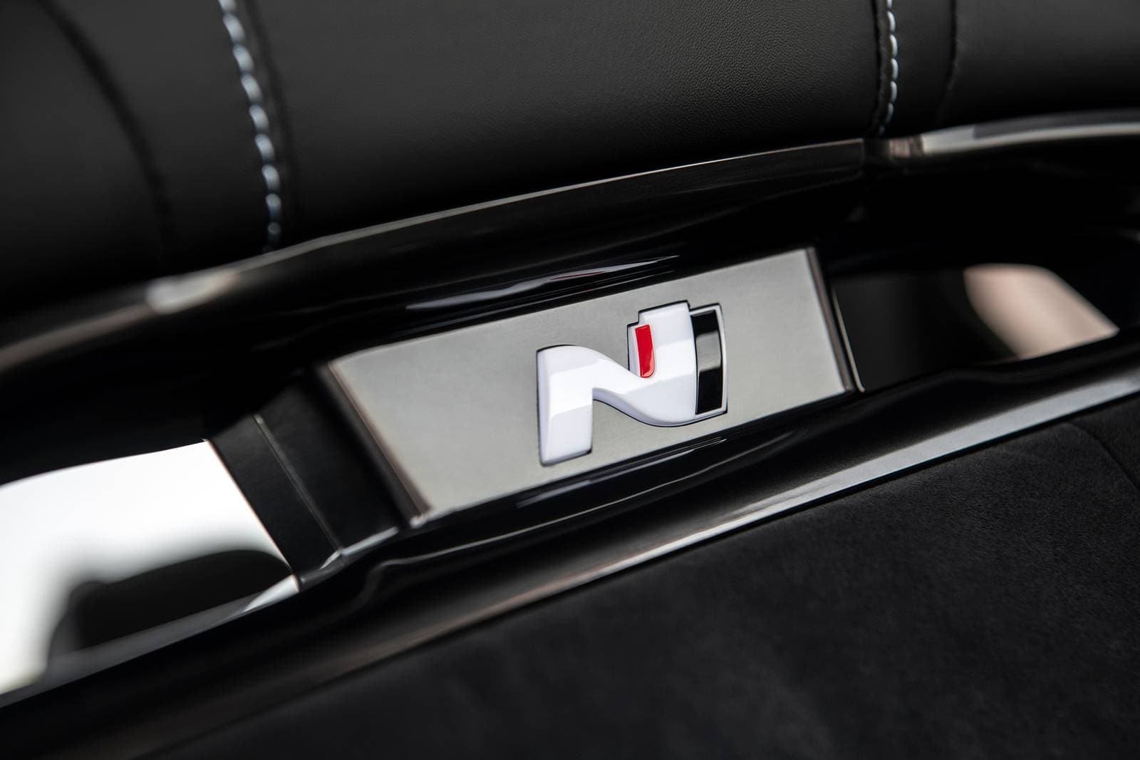 2025 Hyundai Elantra interior DETAIL