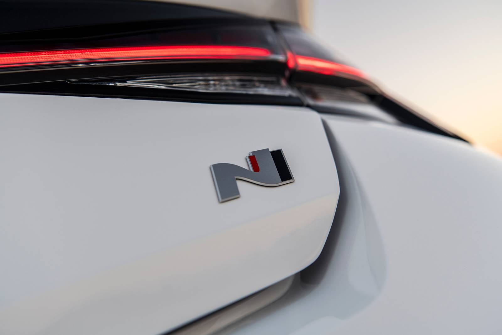 2025 Hyundai Elantra exterior RBDG