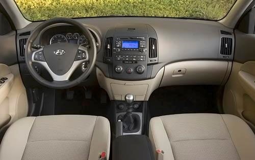 2009 Hyundai Elantra interior I