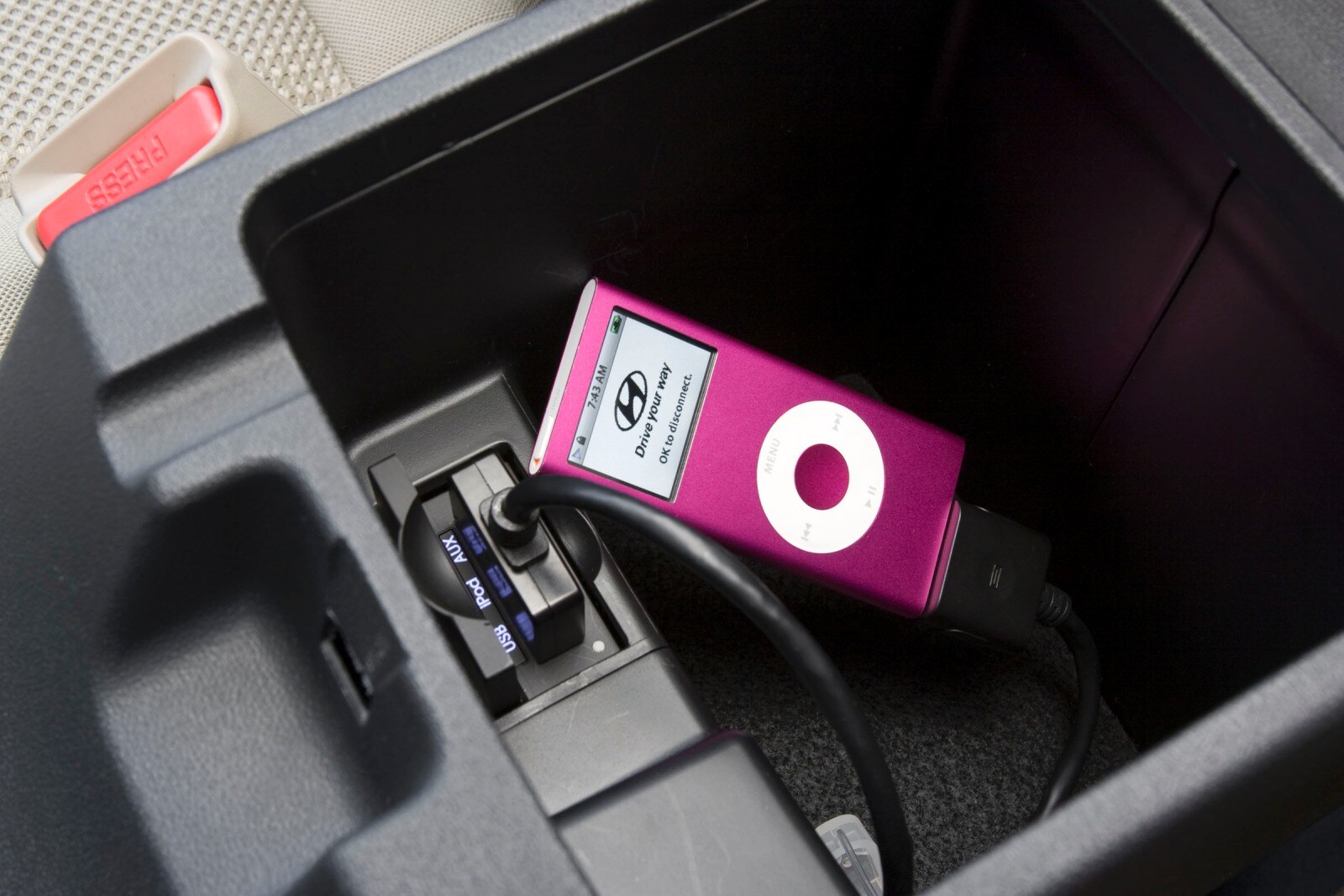 2012 Hyundai Elantra Touring interior DETAIL