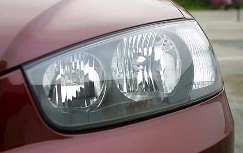 2001 Hyundai Elantra exterior EDETAIL